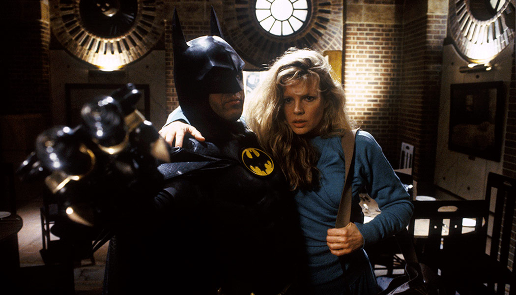 Batman-(c)-1989,-1998-Warner-Home-Entertainment(1)