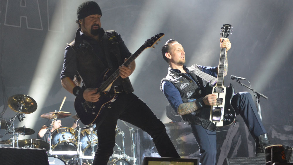 Interview mit Jon von Volbeat am Nova Rock 2014