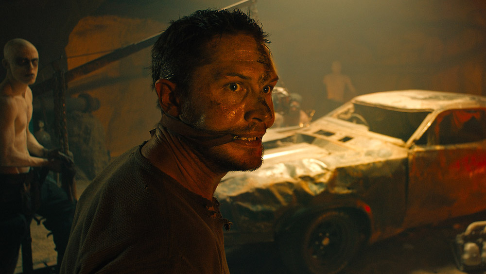 Mad-Max-Fury-Road-©-2015-Warner-Bros.(2)
